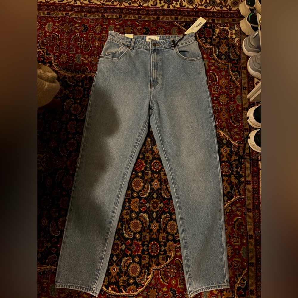 Rolla’s Duster Straight Leg Jeans- NEW WITH TAGS